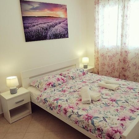 Apartment Vesna Вир Екстер'єр фото
