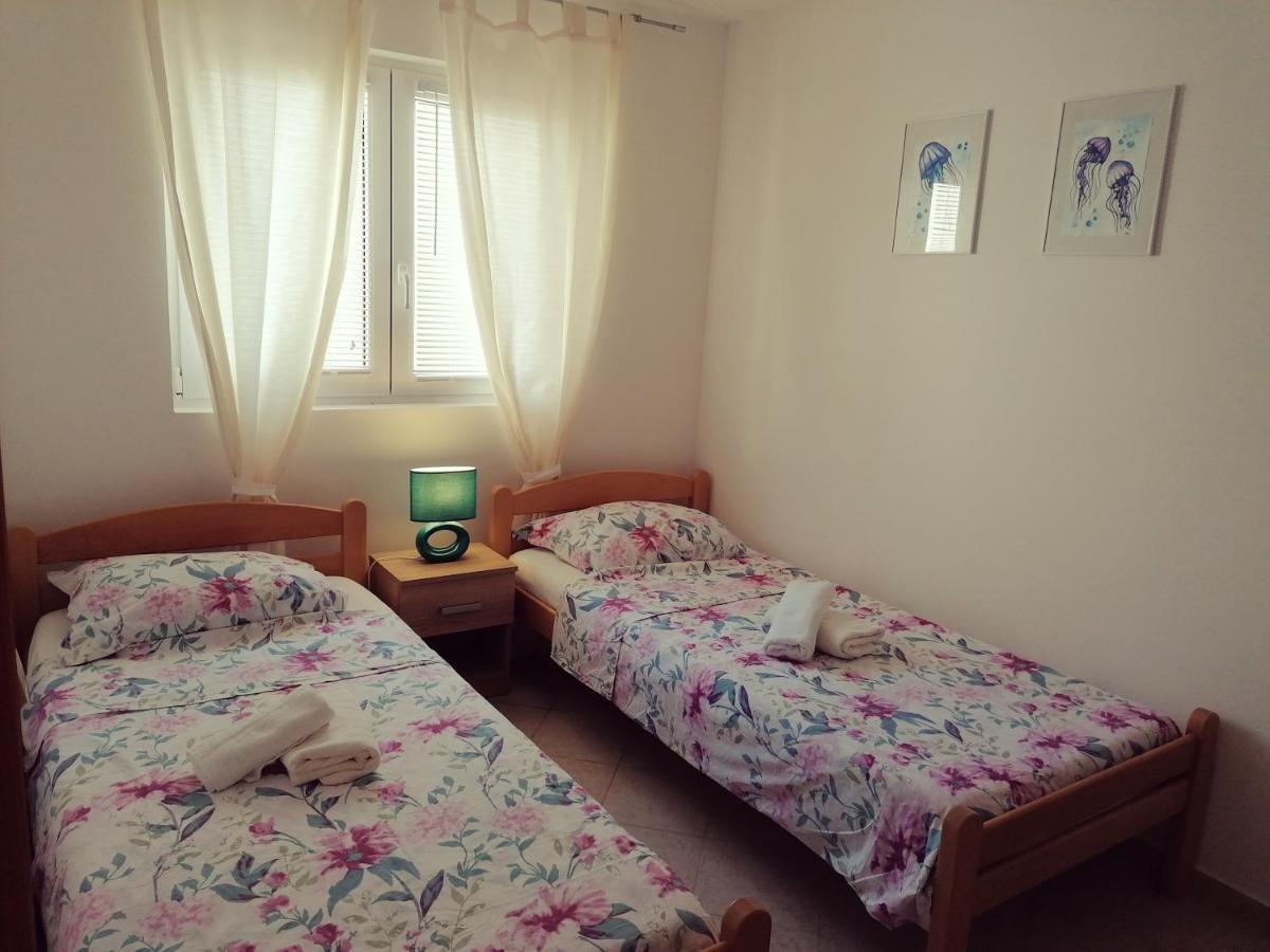 Apartment Vesna Вир Екстер'єр фото