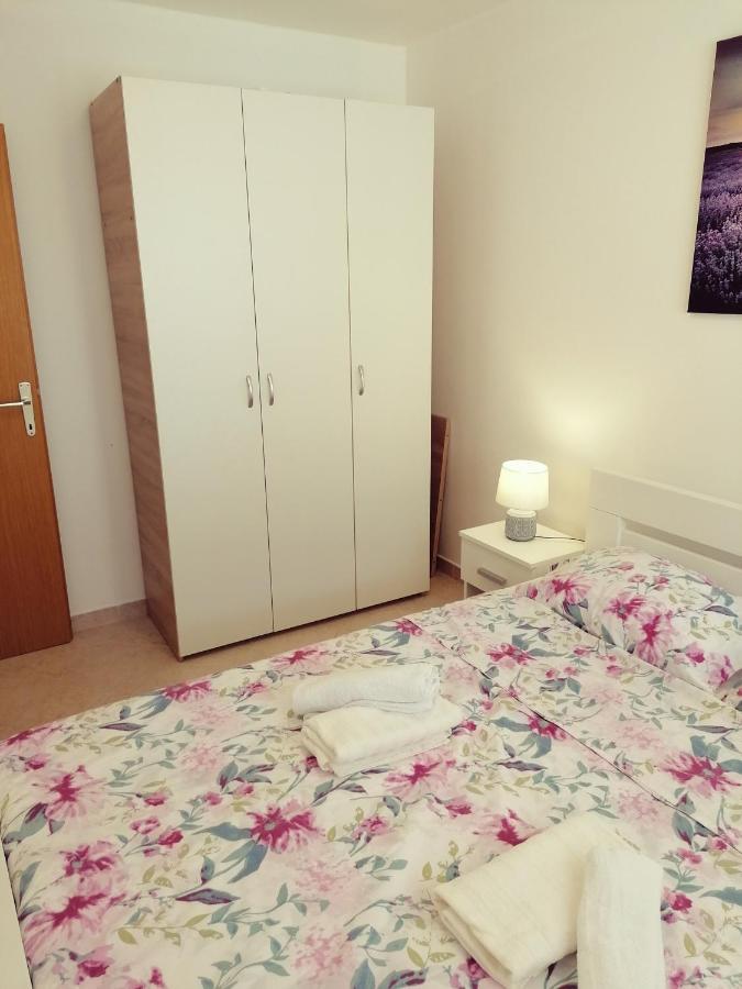 Apartment Vesna Вир Екстер'єр фото