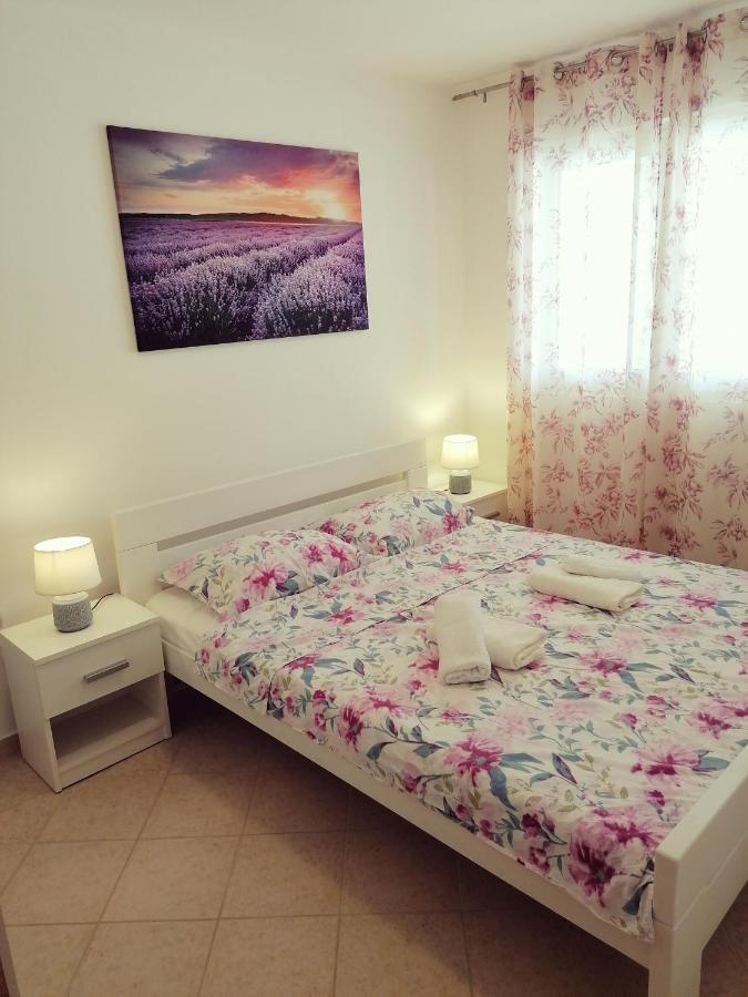 Apartment Vesna Вир Екстер'єр фото